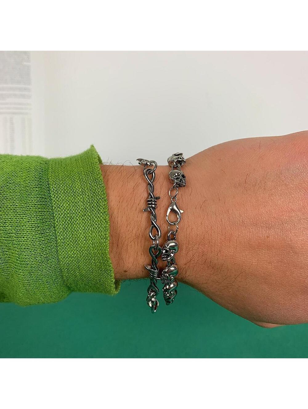 Emo y2k punk style skull head silver bracelet. Great quality! 8.5 inches length - Picture 4 of 7